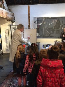 Jacques Beelen geeft schilderdemonstratie